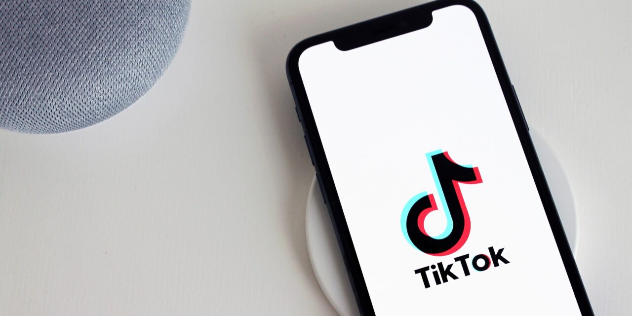 TIK TOK