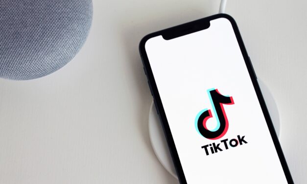TIK TOK